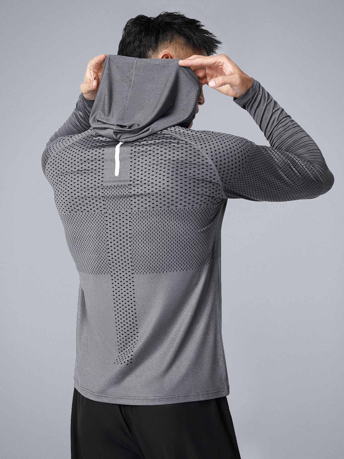 Core Long-sleeve Hooded Performance