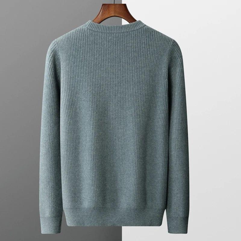 Benedetto - Cashmere sweater with cable knit pattern